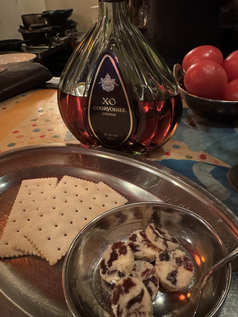 自家製スパイスラムレーズンバター