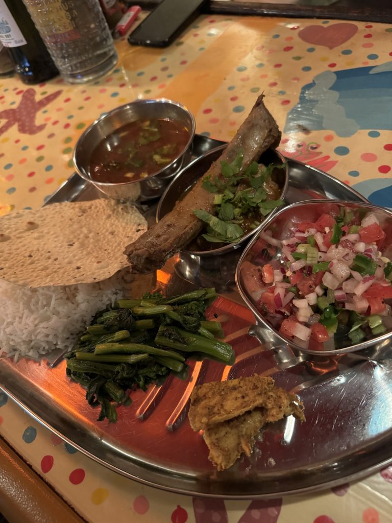 ハツとスペアリブのビンダルー