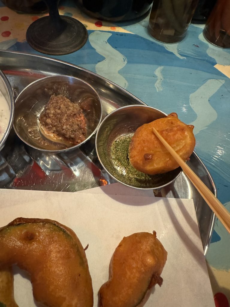 野菜のパコラ(アボカド、ズッキーニ、かぼちゃ、じゃがいも、えごまの葉)