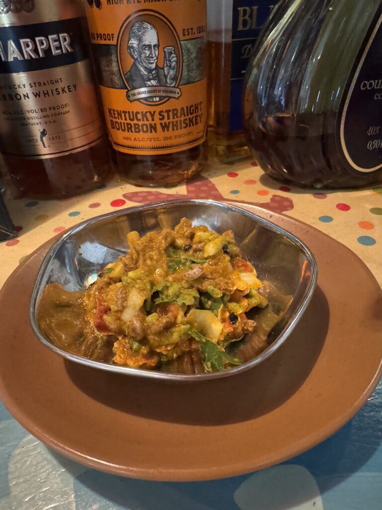 ラギパフのアボカドトマトディップ