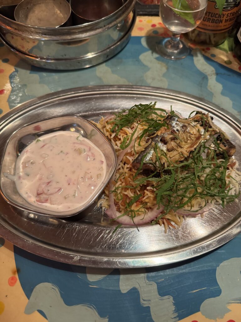 オイル煮さんまのビリヤニ